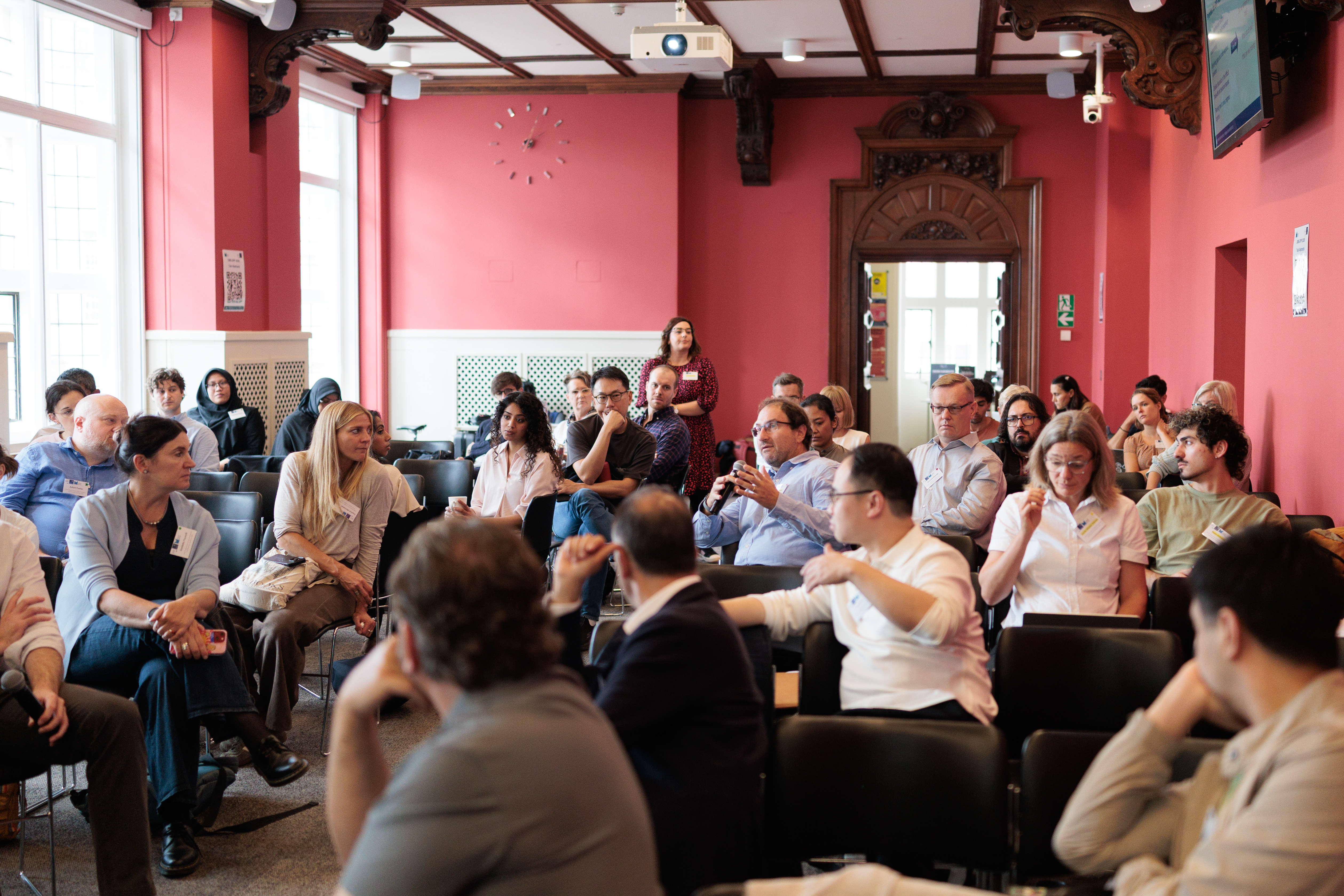 Delegates and speakers discussion.