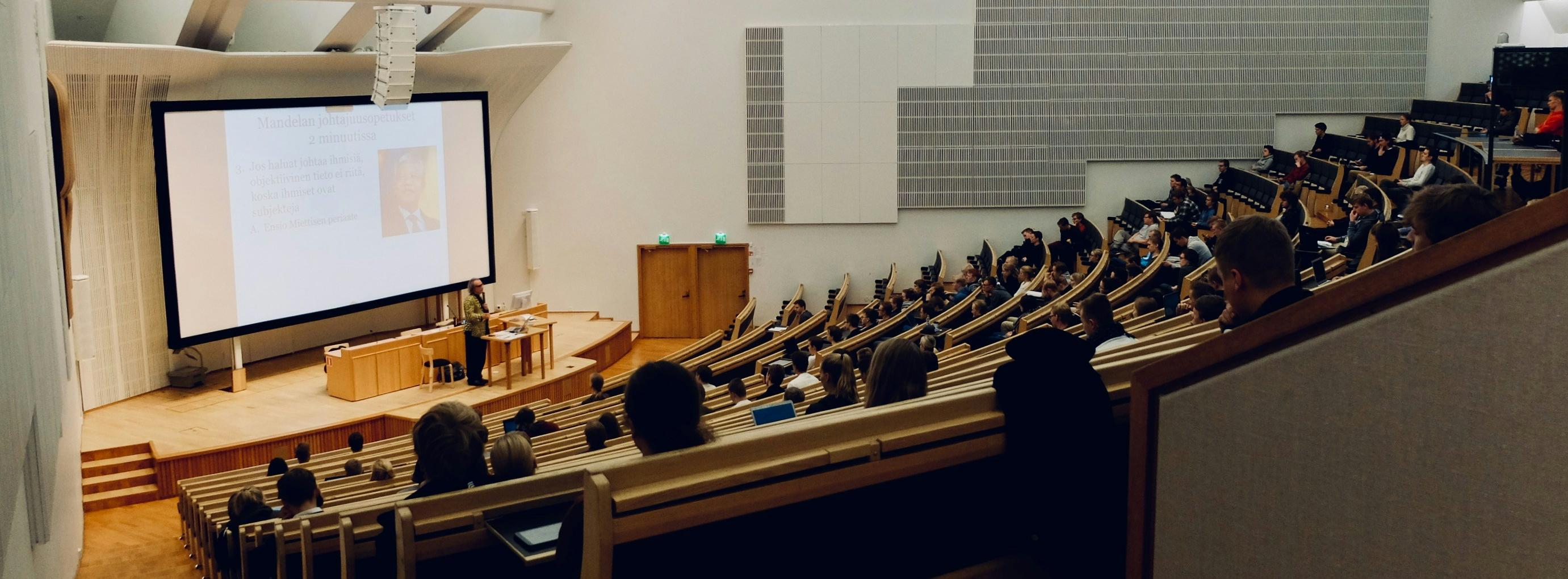 Upcoming seminar: Importing Taxpayers for Free: What do destination countries owe origin countries to enhance free movement fiscal justice? With Prof Pieter Vanhuysse