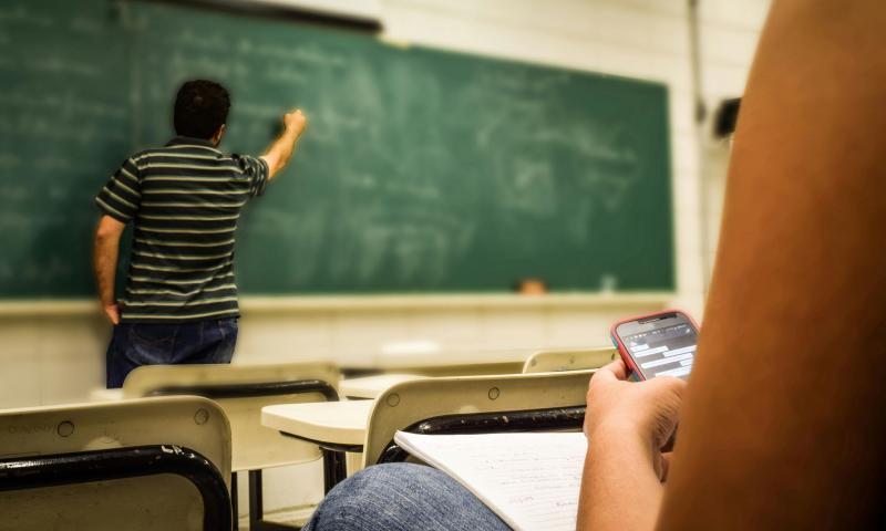 Upcoming LCDS Seminar: Steven Alvarado on "Success by Address: Childhood Neighborhood Disadvantage and College Enrollment Across Demographic Cohorts"